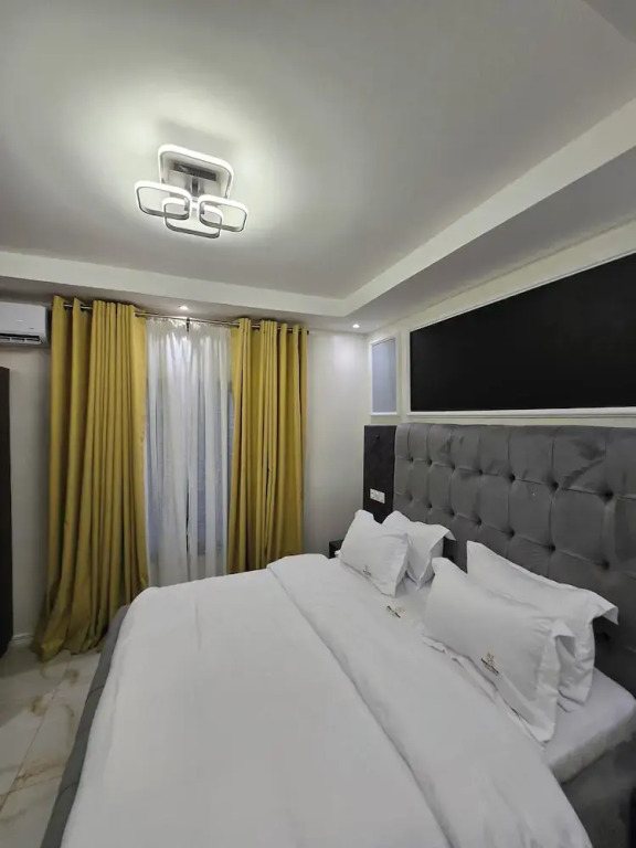 Sunaa home Logpom