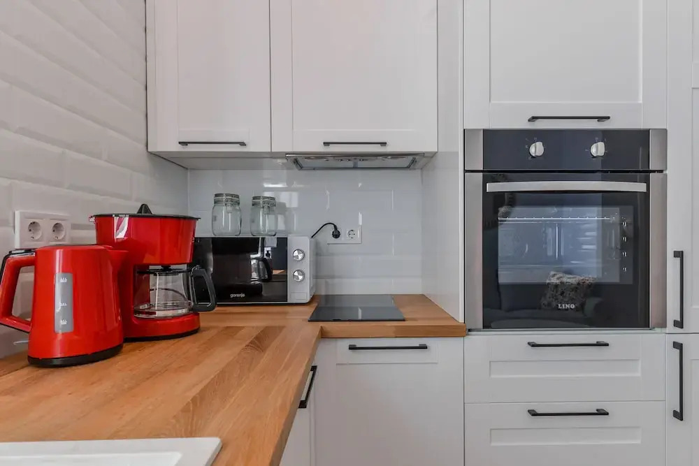 FM Deluxe 2-BDR Apartment - LOVEly