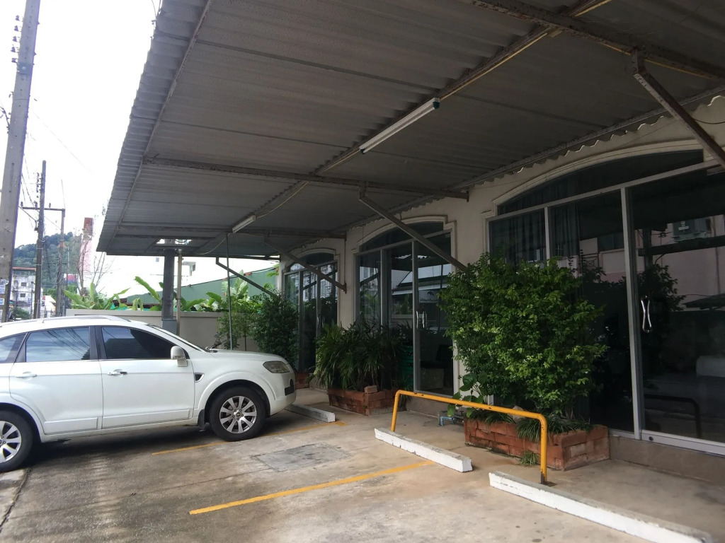 Ekkamon Apartment
