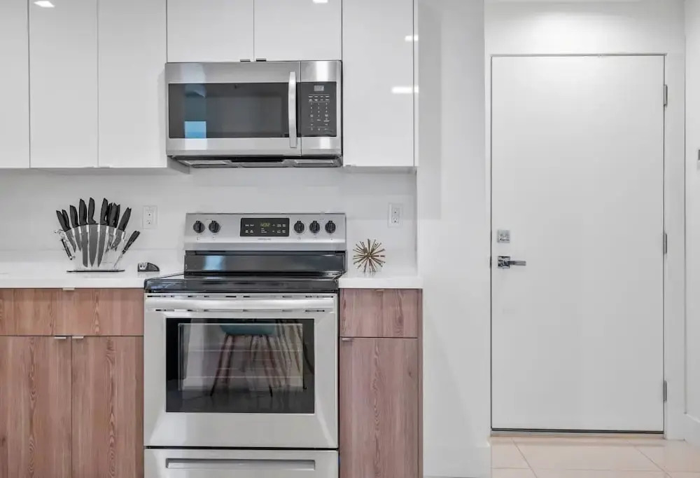 Miami Suite 101