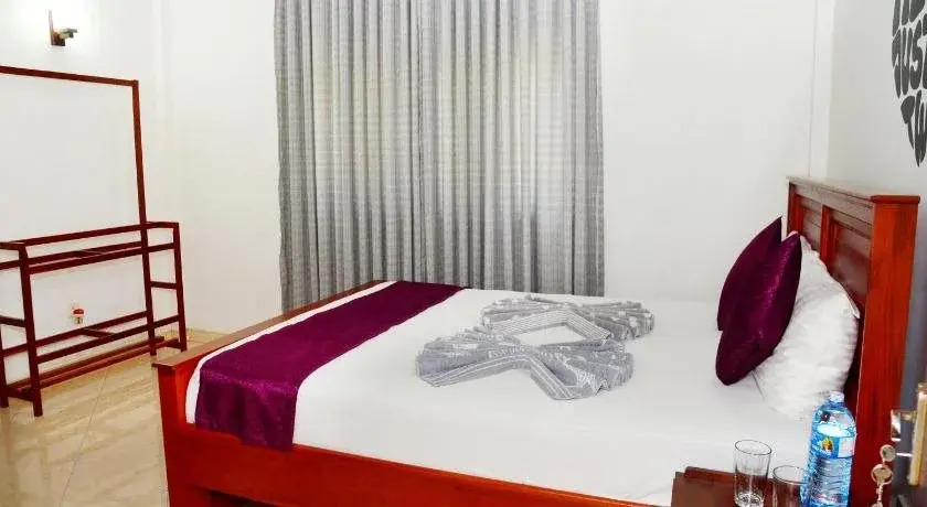 Cinnamon Holiday Inn