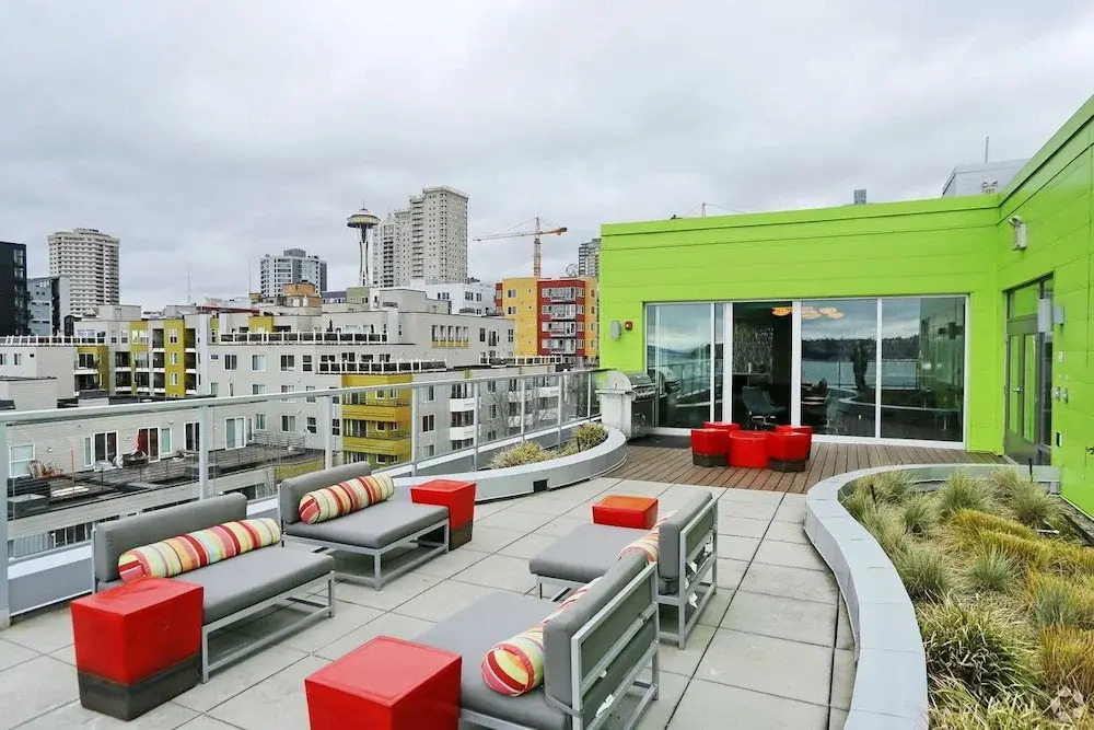Belltown Pike Place Suites by Luxe Hubs