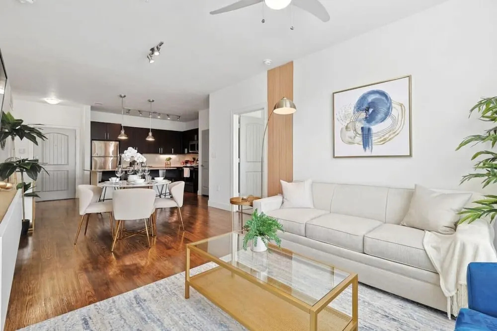 Elegant 2B Near Legacy West Wi-fi, Fitness, Pool