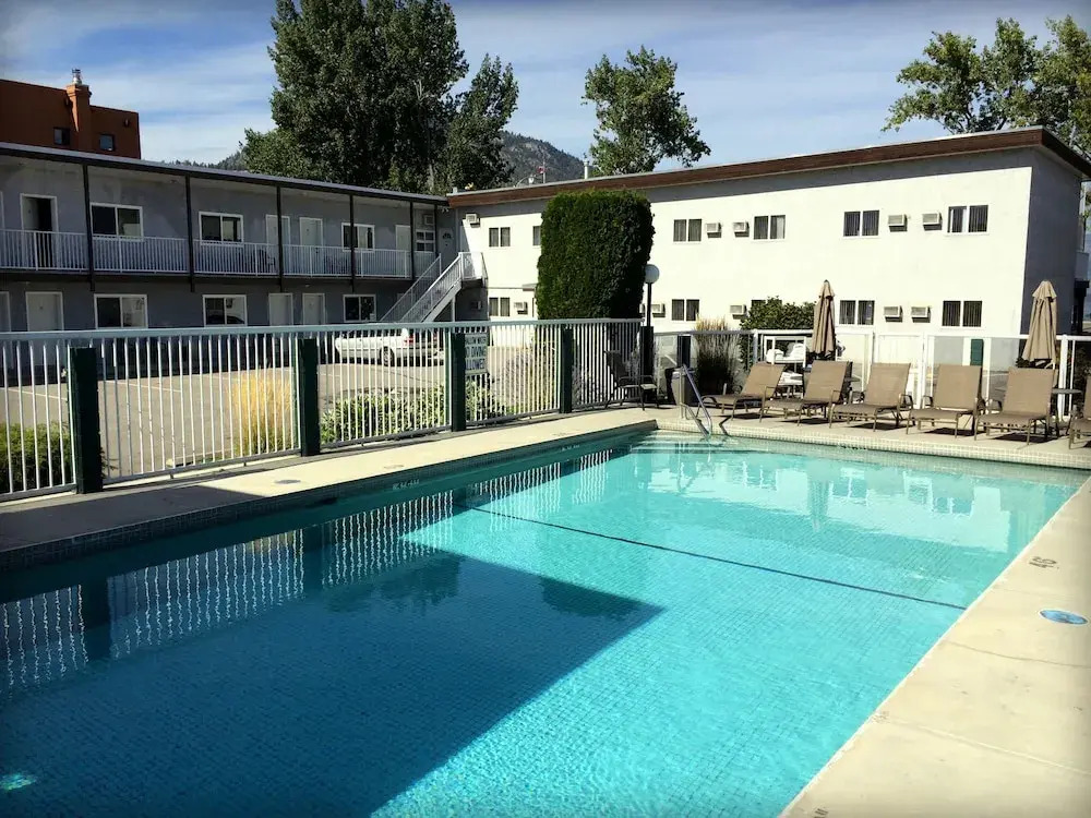 Golden Sands Resort Motel