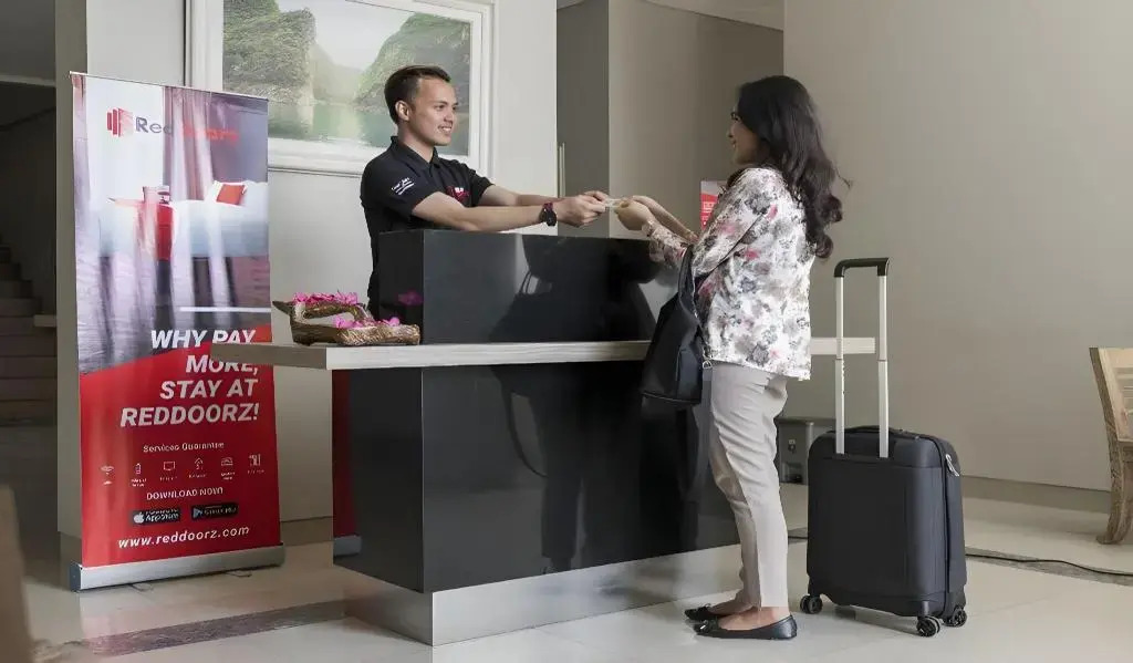 RedDoorz near Halim Perdanakusuma 3