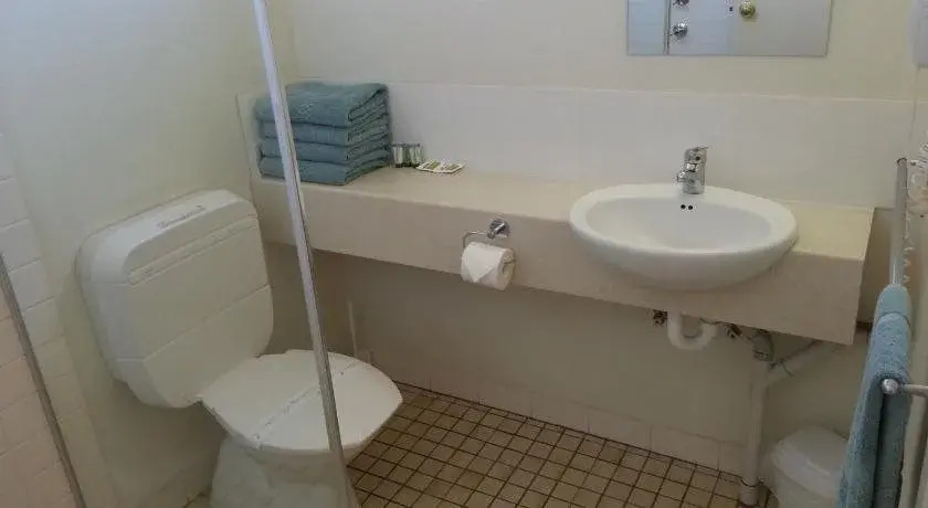 Sonbern Lodge Motel