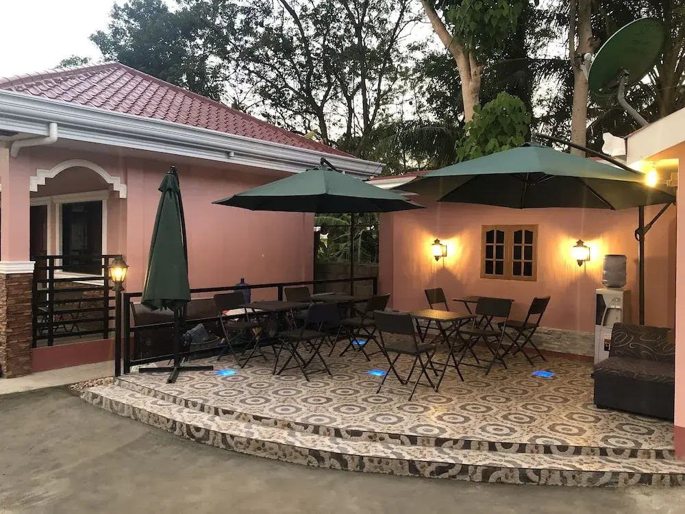 Kojie Guest House