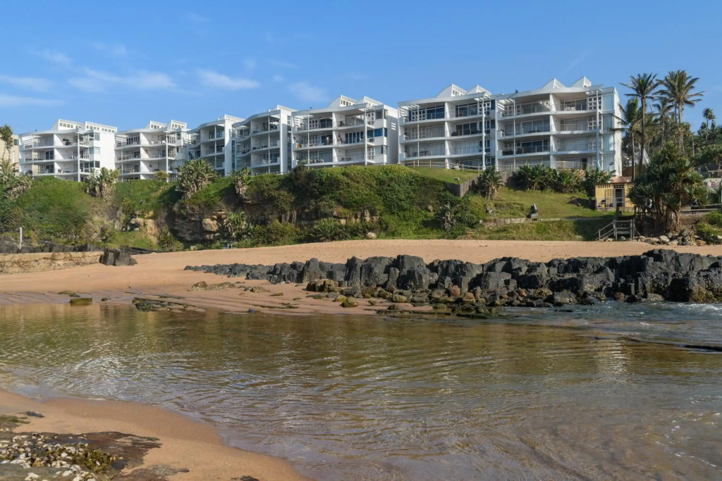 Pelicans Pad at Chakas Cove