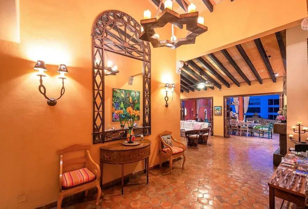 Villa Lola