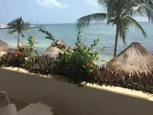 Hacienda del Mar Resort Condominio 205