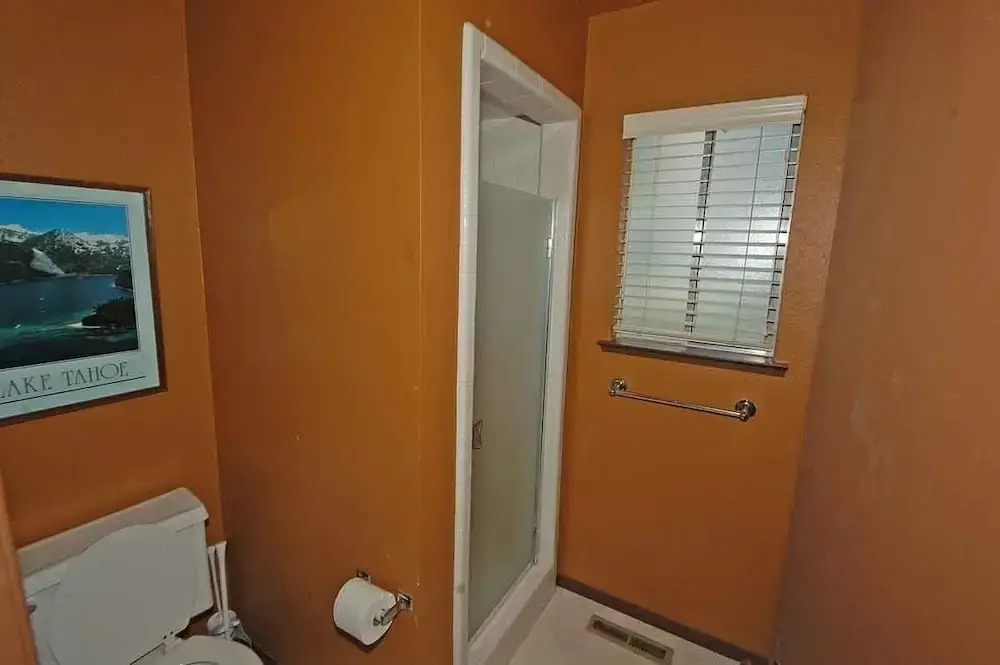584 Alpine Drive 4 Bedroom Home