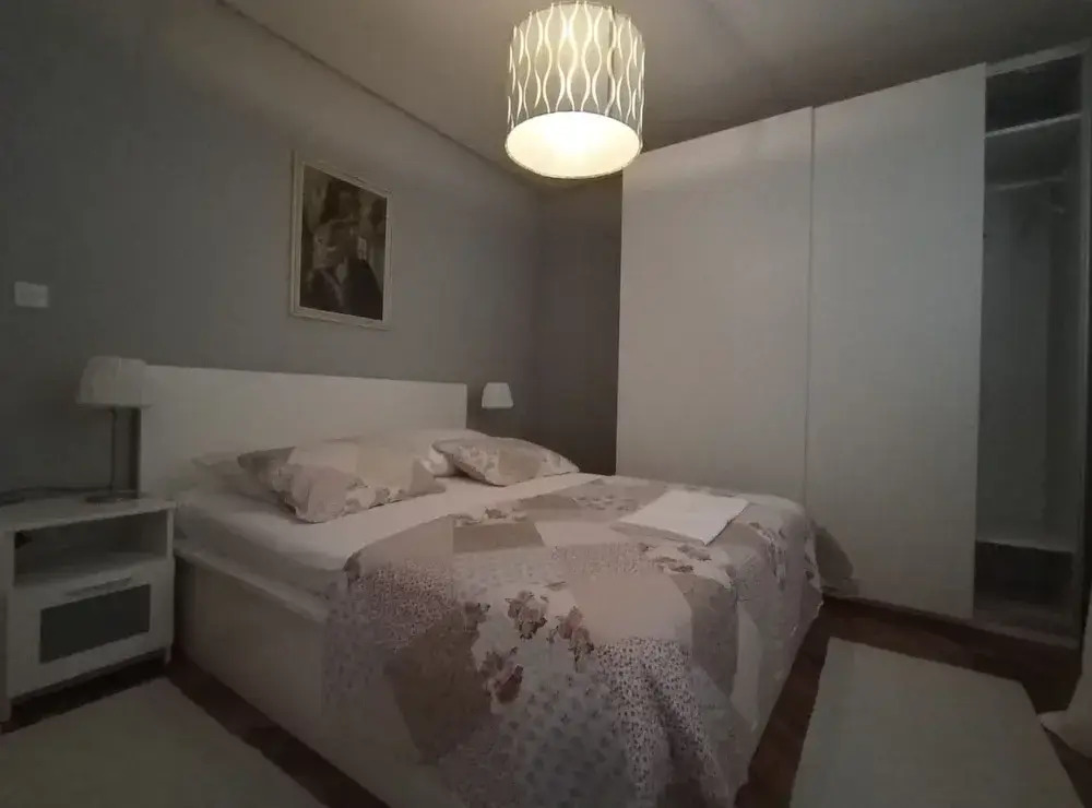 Apartments Zlata Rab