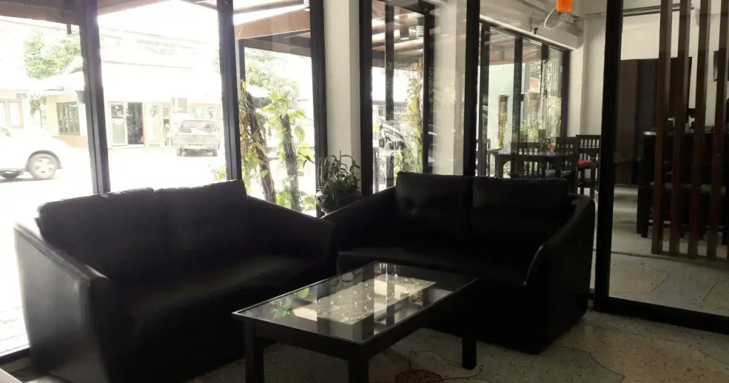 Jongjian Hotel
