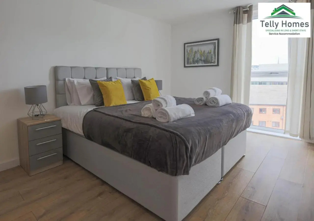 10 percent off weekly and 20 percent off monthly bookings - Marigold unit at Telly Homes Limited Birmingham City Centre -2 bedroom Apartment, Free WIFI