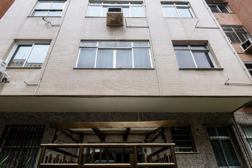 Apartamento de Luxo 500m da Praia de Copacabana e Ipanema e do Metro