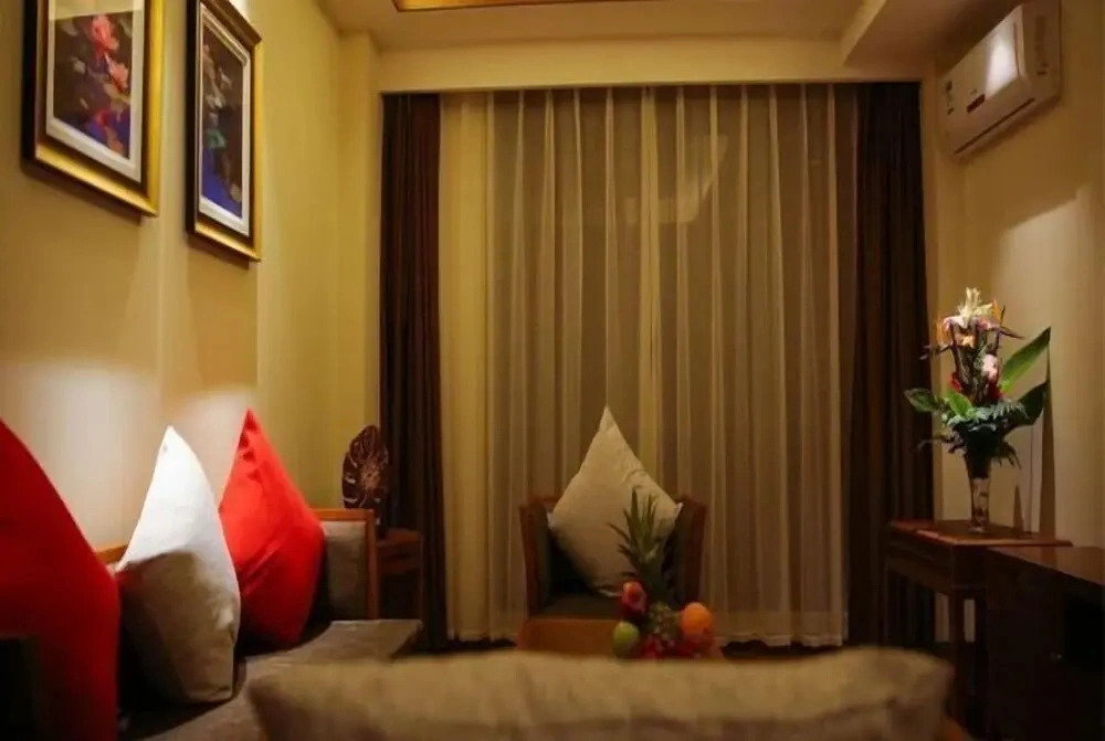 HomeJoyler Vacation Apartment