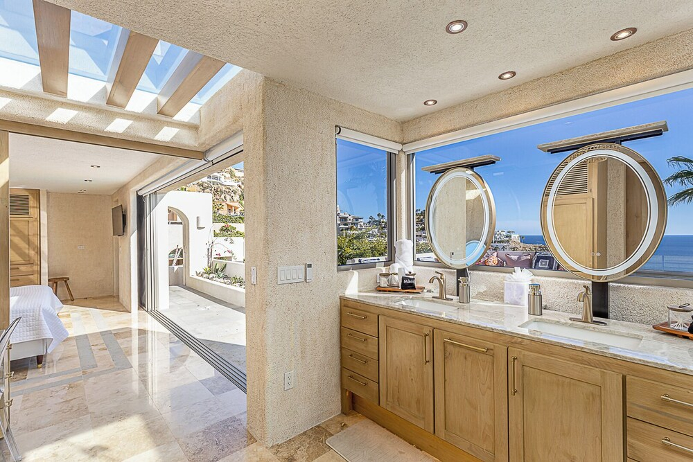 Casa Dos Hermanas by Wynwood House