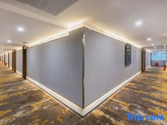 Magnolia Hotel (Beijing Fangzhuang Subway Station)
