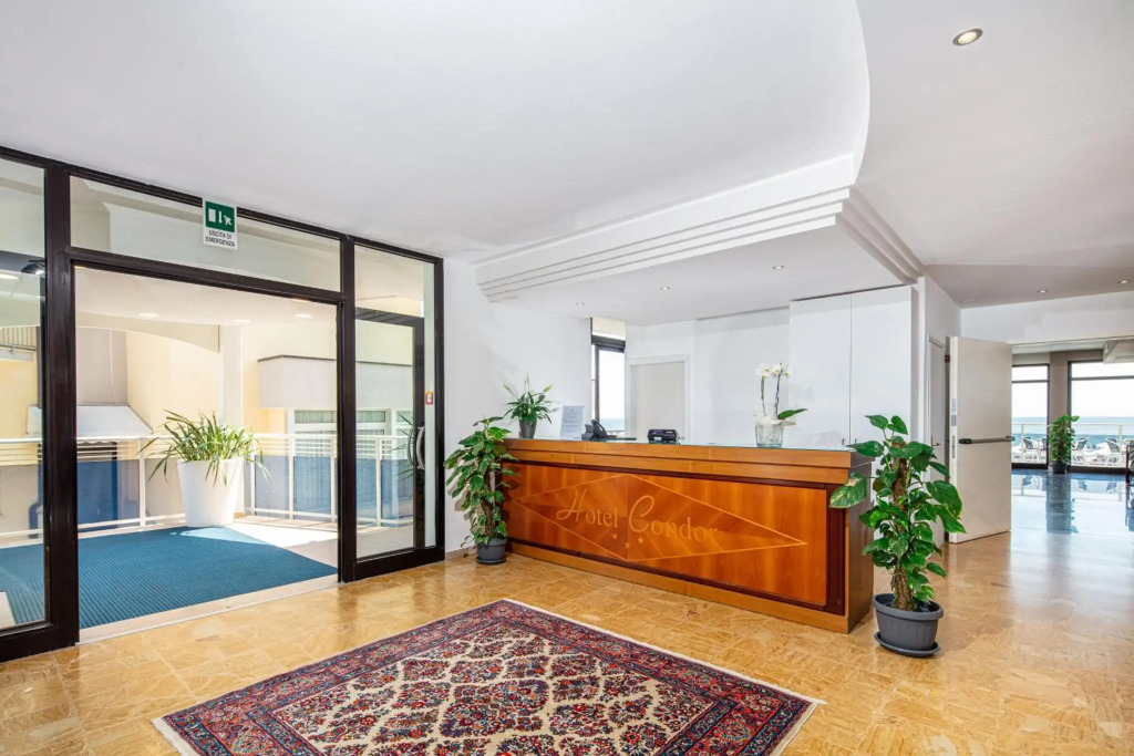 Hotel Condor