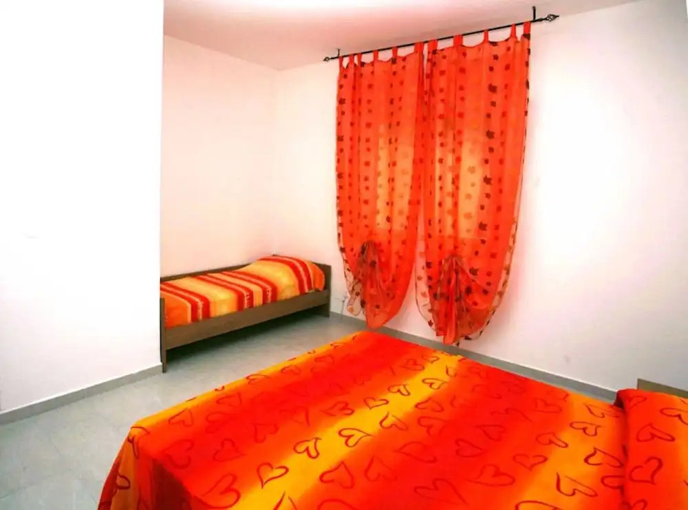 Comfortably Furnished Flat Near the sea