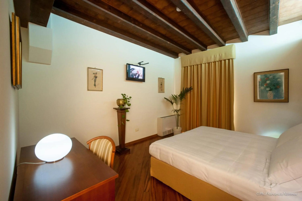 Hotel Flora