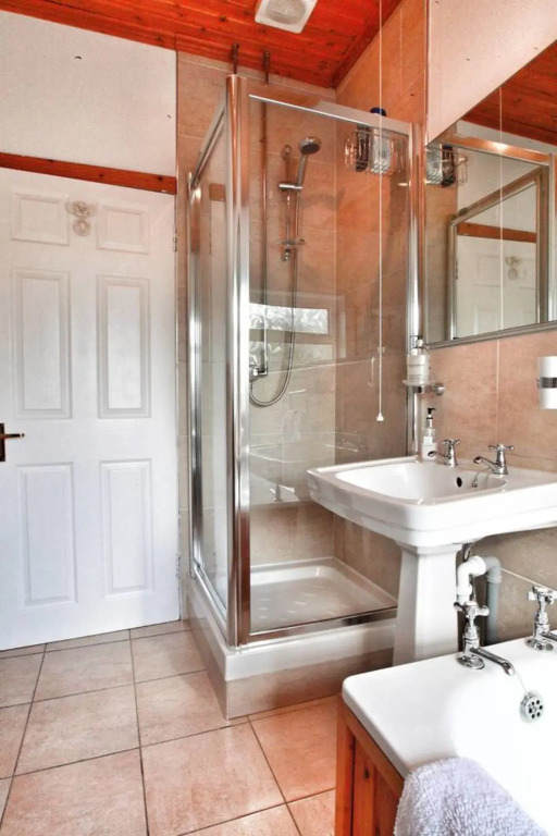Elagh View B&B Double En-Suite 2