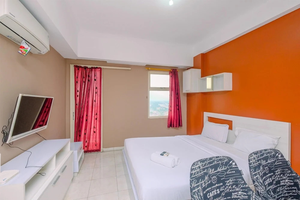 Warm And Cozy Stay Studio Apartment Margonda Residence 2