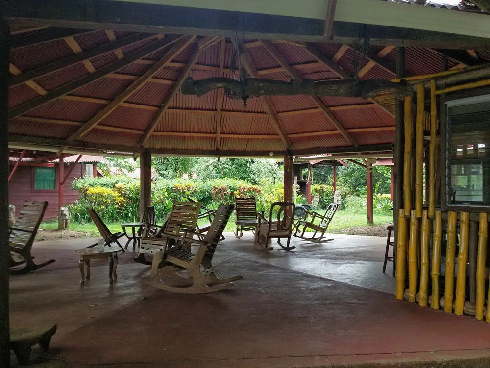 Montecristo River Lodge