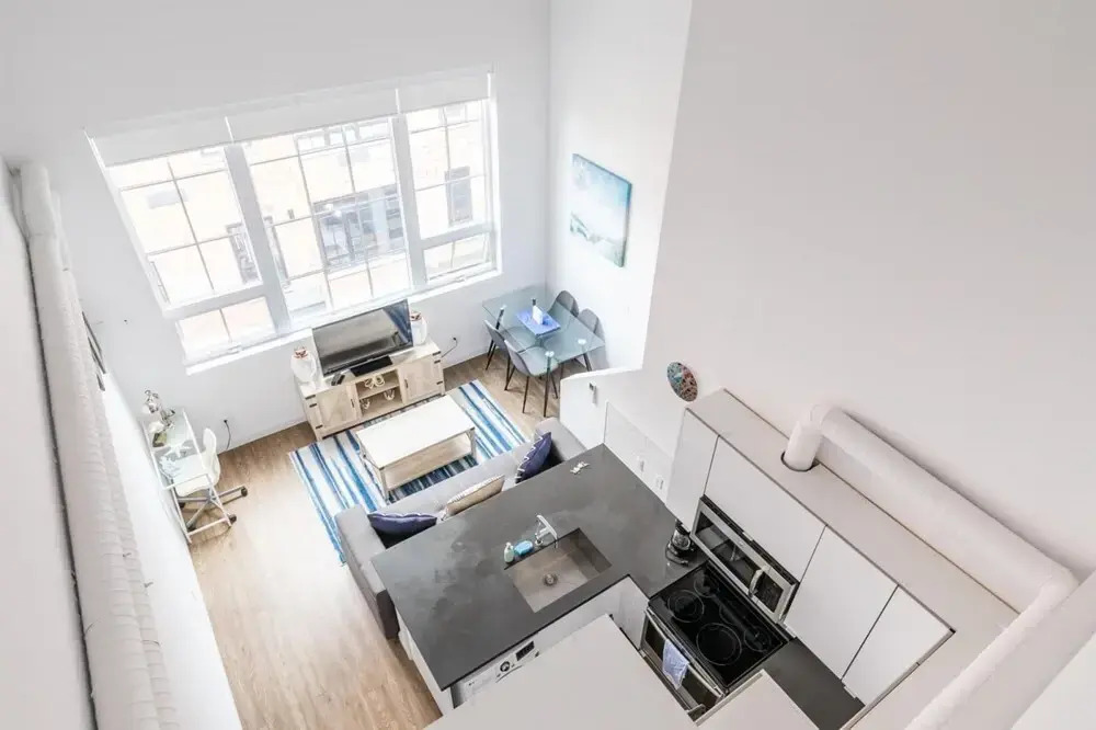 2BR 2 Storey Loft Free Parking Gym 4