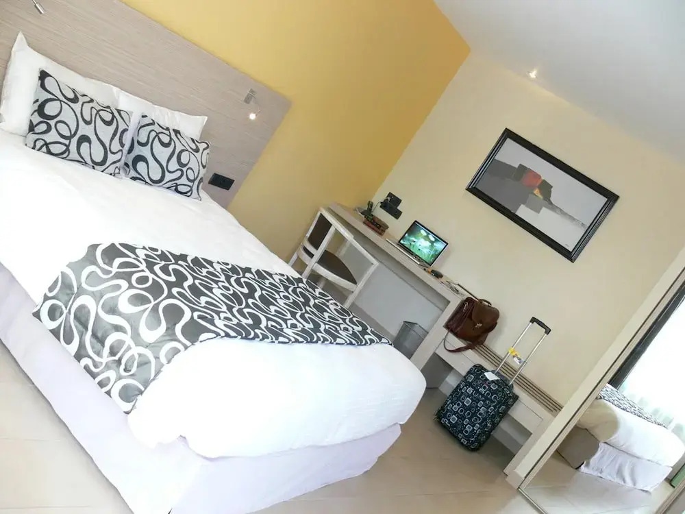 Logis Hotels Le Champalud Restaurant La Citadelle
