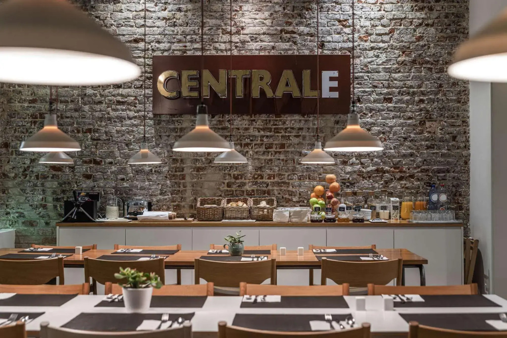 9Hotel Central