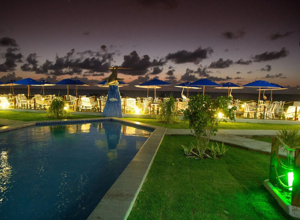 Crôa Mares Hotel