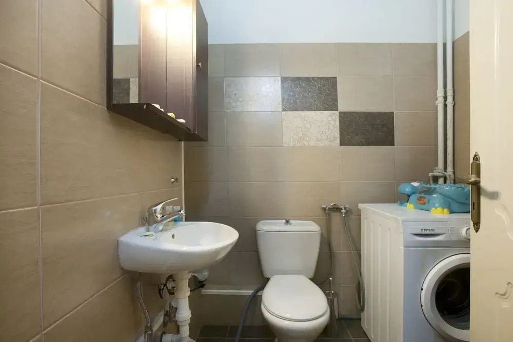 Three bedrooms apartment at the center of Athens