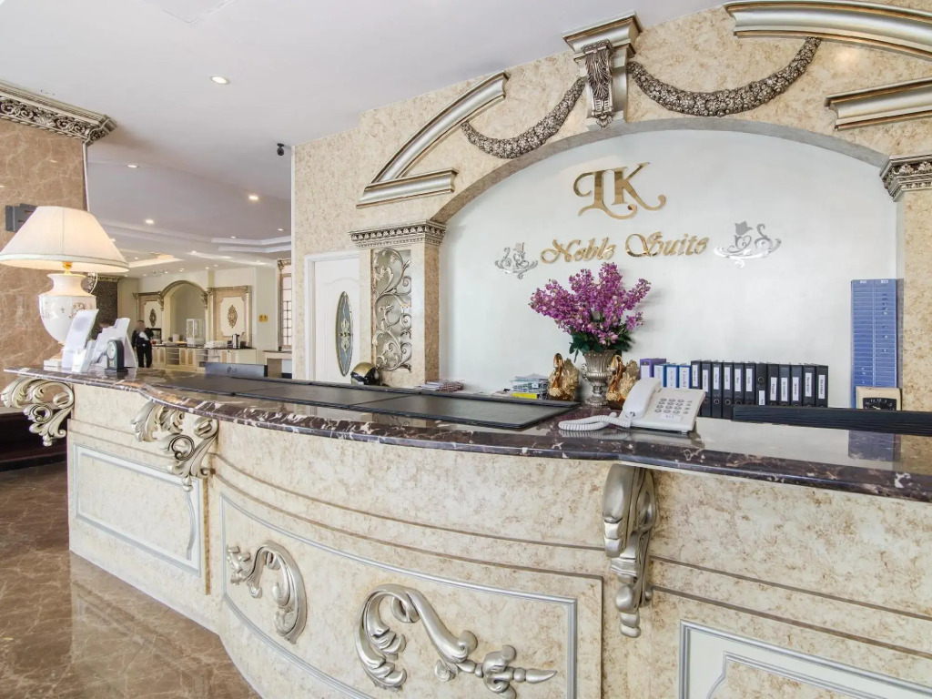 Lk Noble Suite