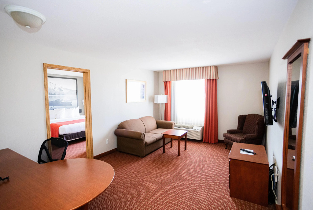 Super 8 by Wyndham Drayton Valley