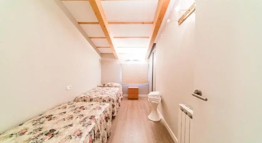 El Pi de Sant Just - Habitacions - Only Bed