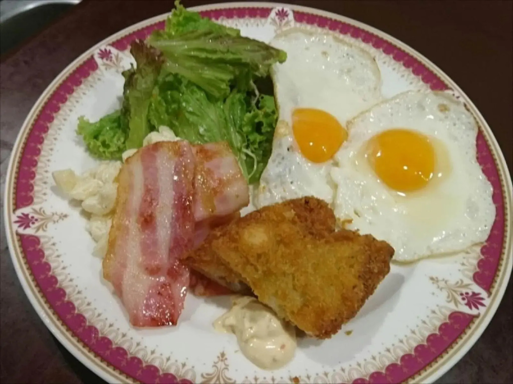 Sunrise Hotel Okinawa-どこか懐かしいレトロ宿軽朝食付