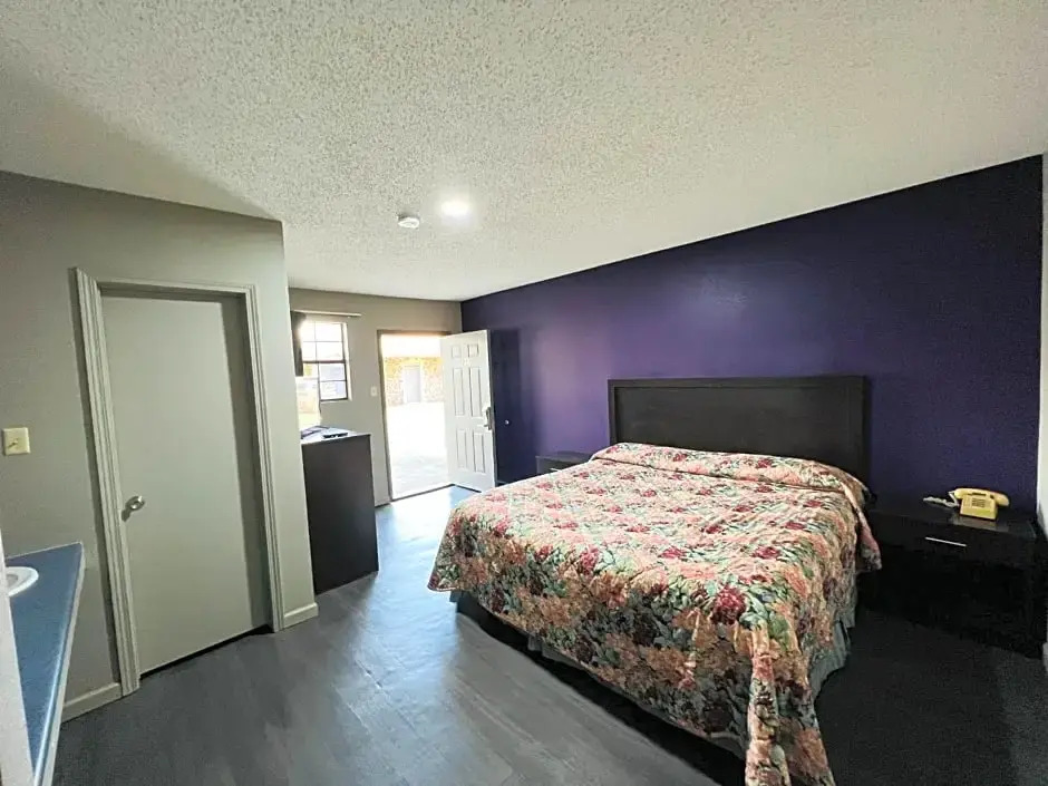 Deluxe inn