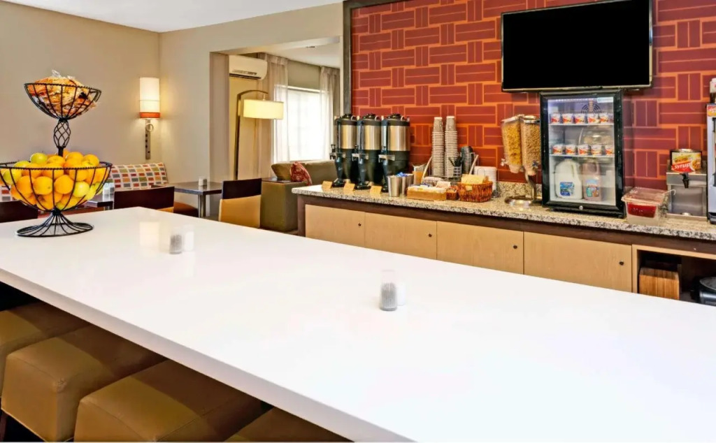 MainStay Suites Chicago Hoffman Estates