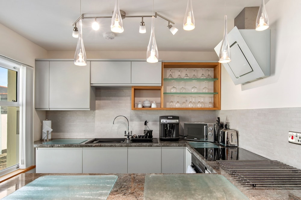 Sea Steam Apartment - Close to Village and Beach