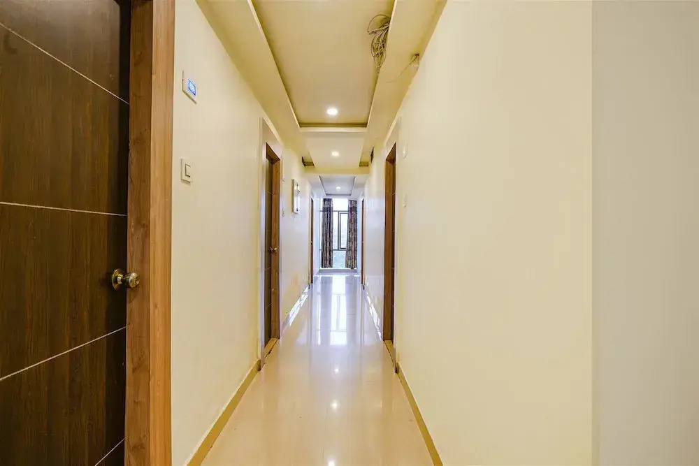 Fabhotel Raj Vihar Residency