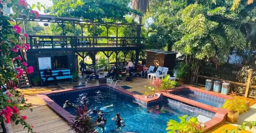 Mango Inn Resort