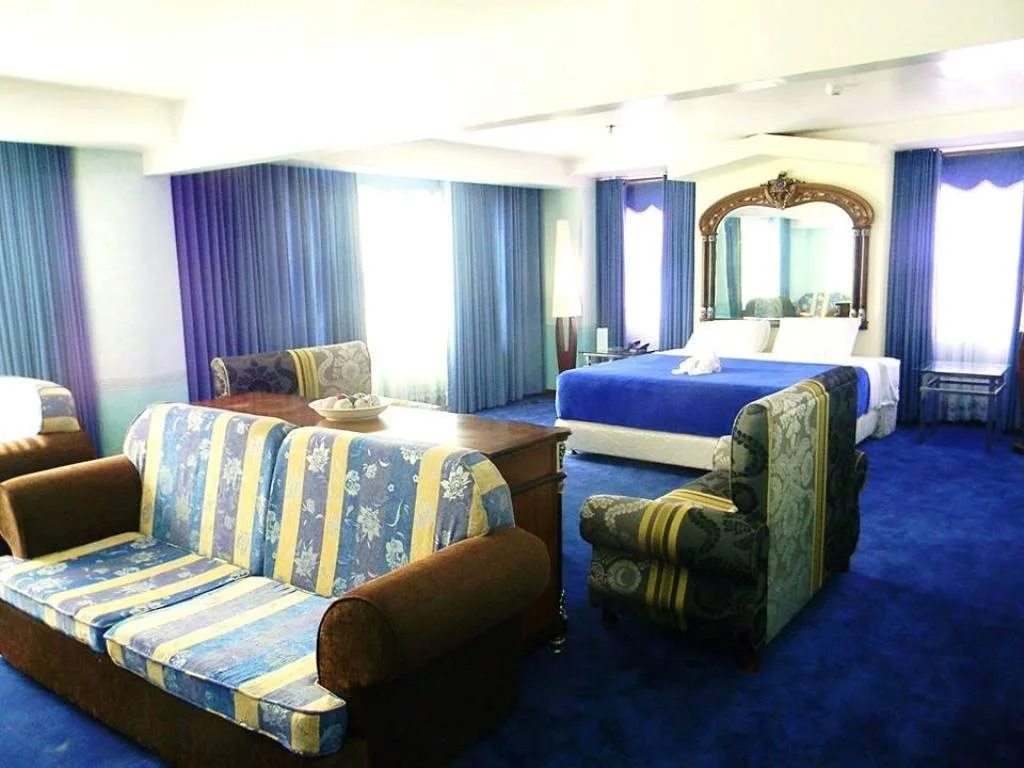 Eva's Hotel