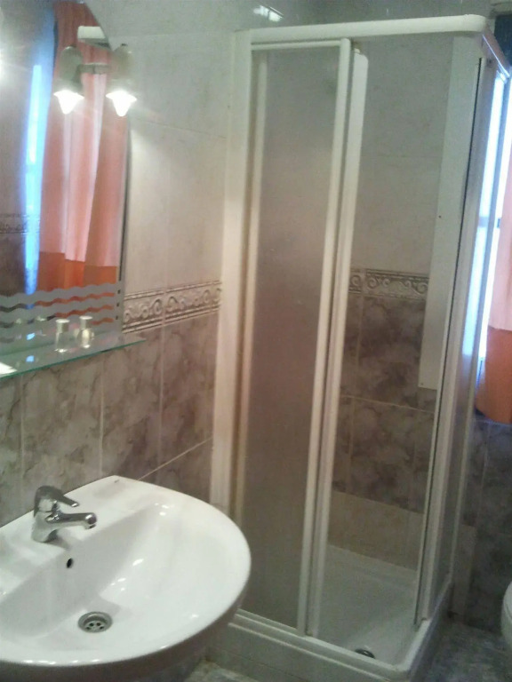 Hostal Emilio Barajas
