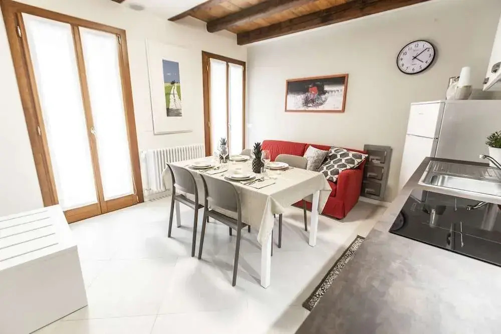 Venetian Exclusive Apartment R&R