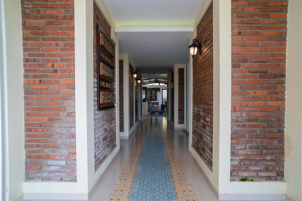Urbanview Hotel Omah Anin Batu by RedDoorz