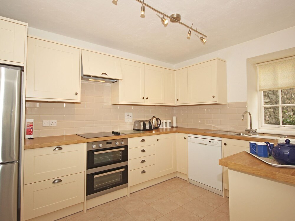 3 Moult Farm Cottages
