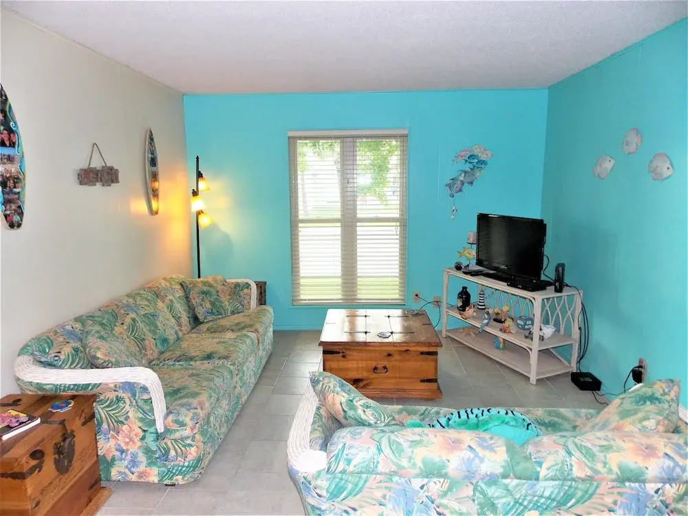 Seaside 2 Bedroom Apts