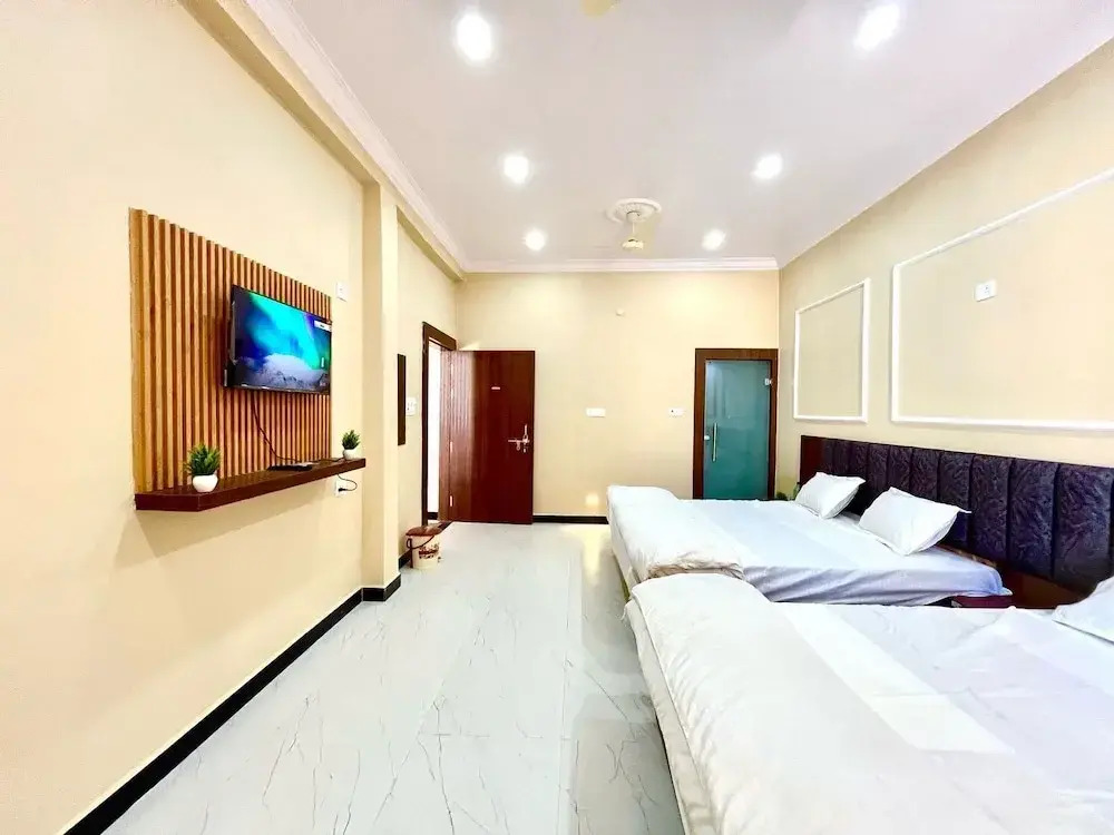 Raghav ji home stay