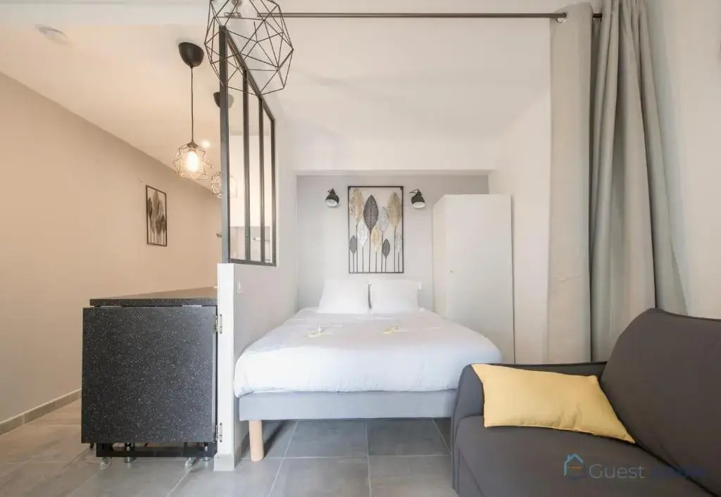 Appartement plein centre à 100m de la plage
